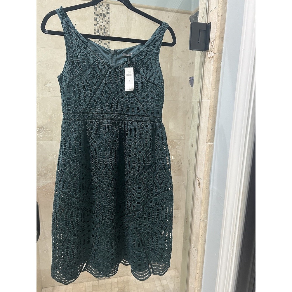 NWT $180 Ann Taylor Embroidered Lace Sheath Dress in Green Eden 2